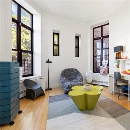 Image 3 - 101 West 121st Street, New York, NY 10027, USA - Townhouse for sale