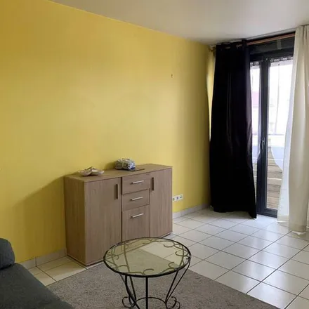 Rent this 2 bed apartment on 10 Boulevard Marx Dormoy in 26100 Romans-sur-Isère, France