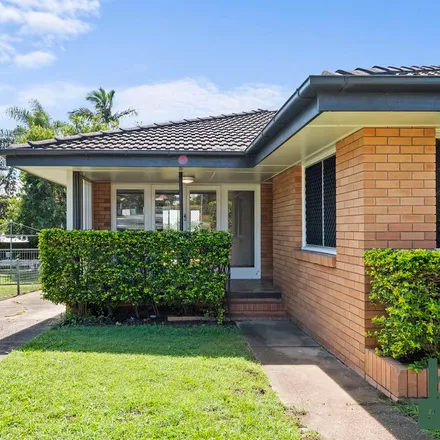 Rent this 3 bed apartment on 195 Hamilton Road in Wavell Heights QLD 4012, Australia