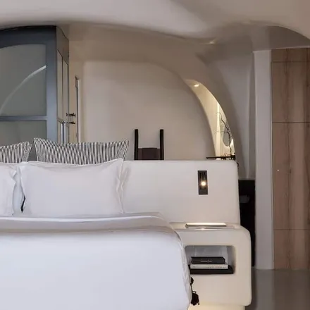 Image 3 - Oia Santorini - House for rent