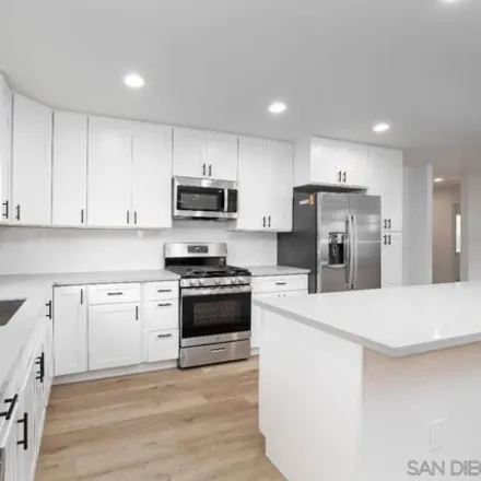 Image 3 - 6965 Saranac Street, San Diego, CA 92115, USA - House for sale