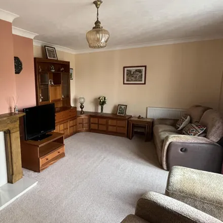 Image 4 - 11 Canterbury Leys, Tewkesbury, GL20 8BS, United Kingdom - Townhouse for sale