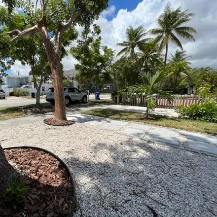 Rent this 2 bed house on 417 Southeast 22nd Street in Fort Lauderdale, FL 33316