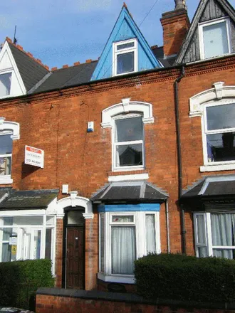 Rent this 5 bed townhouse on 21 Harrow Road in Selly Oak, B29 7DN