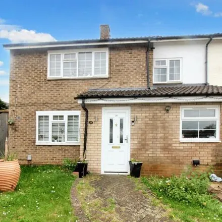 Buy this 3 bed duplex on Forest Row in Stevenage, SG2 8BY