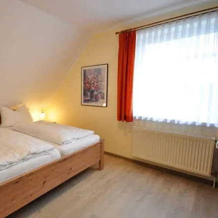 Rent this 2 bed townhouse on Werdum in Lower Saxony, Germany