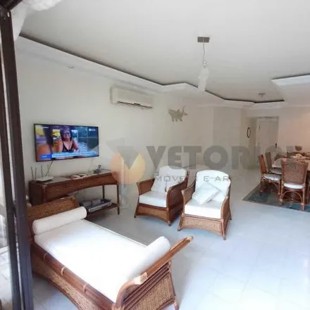 Buy this 2 bed apartment on Avenida Doutor Altino Arantes in Centro, Caraguatatuba - SP