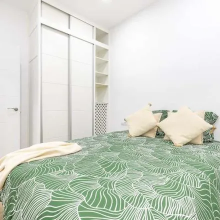 Rent this 1 bed apartment on El Corte Inglés Arapiles in Calle de Fernando el Católico, 28015 Madrid