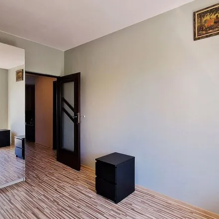 Rent this 3 bed apartment on Wysoka 31 in 90-037 Łódź, Poland