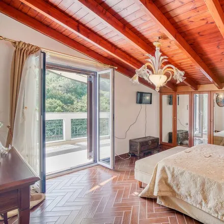 Rent this 5 bed house on Amvrakia Odos in Anaktorio, Greece