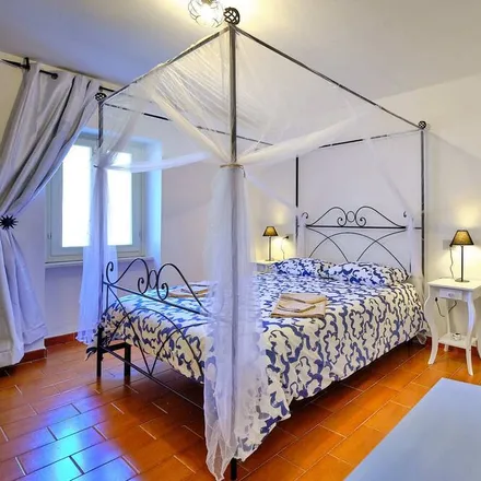 Rent this 3 bed house on 37010 Costermano sul Garda VR