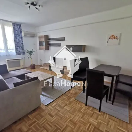 Image 5 - Debrecen, Honvéd utca, 4026, Hungary - Apartment for rent