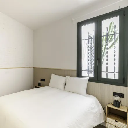 Rent this 2 bed apartment on Carrer de Larrard in 40, 08001 Barcelona