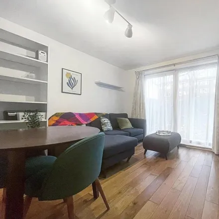 Image 3 - Highlands Road, London, BR5 4JP, United Kingdom - Apartment for rent