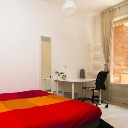 Rent this 7 bed room on Via Bartolomeo d'Alviano in 20146 Milan MI, Italy