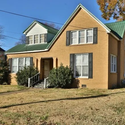 Buy this 3 bed house on 450 Main Street in Martin, TN 38237
