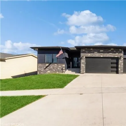 Buy this 4 bed house on 5656 Sunburst Drive in Carbondale, Pleasant Hill