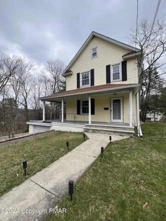 Image 2 - 591 Center Street, Clarks Summit, Lackawanna County, PA 18411, USA - House for sale