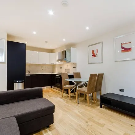 Rent this 2 bed apartment on Claudia Place in Augustus Road, London