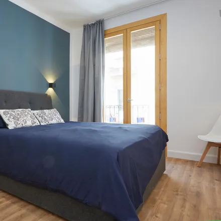 Rent this 2 bed apartment on Carrer del Roser in 17, 08004 Barcelona