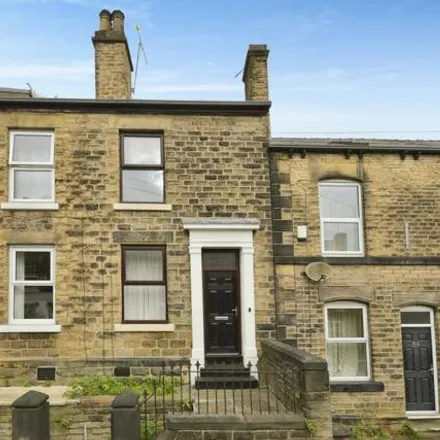Buy this 3 bed townhouse on Alexander in Burns Road, Sheffield