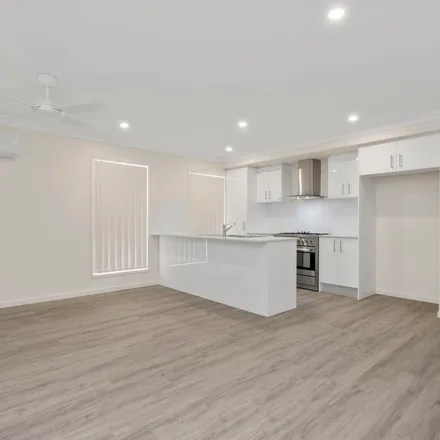 Image 3 - Melaleuca Street, Greenbank QLD 4124, Australia - Apartment for rent