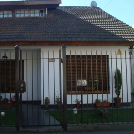 Buy this studio house on Pedro Goyena 402 in Burzaco, Argentina
