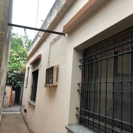 Buy this 3 bed house on Calle 149 in Partido de Berazategui, B1880 BFG Berazategui