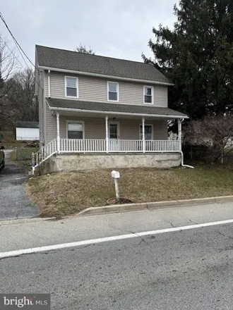 Rent this 3 bed house on Hockessin Public Library in 1023 Valley Road, Holly Knoll