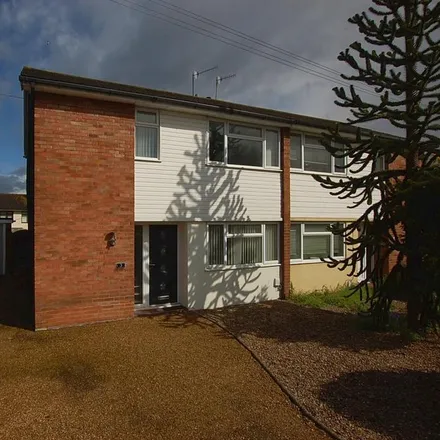 Rent this 3 bed duplex on Violet Road in Norwich, NR3 4TS