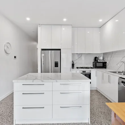 Image 5 - Copper Chimney, 450-452 Nicholson Street, Fitzroy North VIC 3068, Australia - Apartment for rent