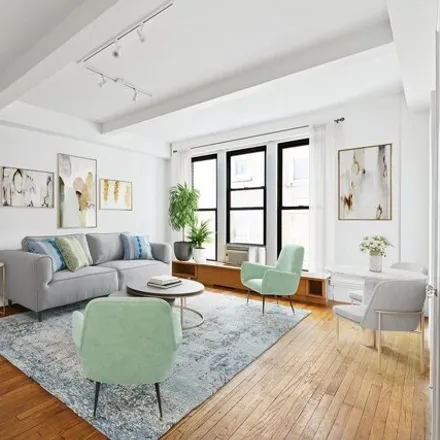 Image 2 - 135 West 79th Street, New York, NY 10024, USA - Apartment for sale