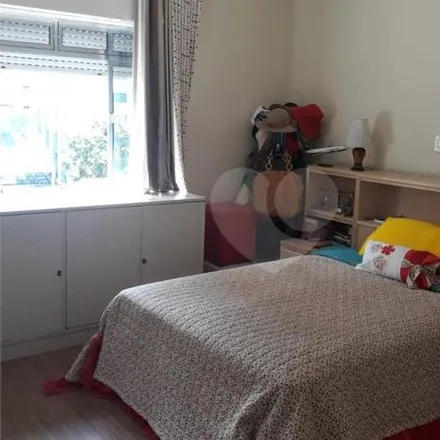 Buy this 3 bed apartment on Rua Artur Prado 479 in Morro dos Ingleses, São Paulo - SP