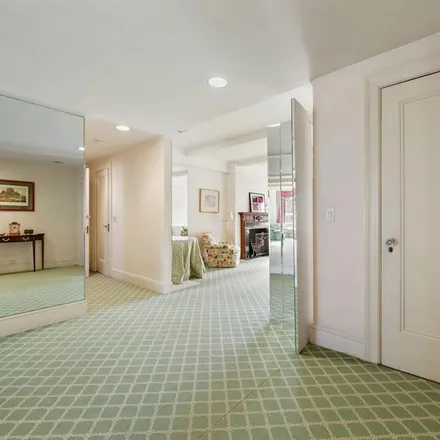 Image 2 - 575 PARK AVENUE 808/809 in New York - Apartment for sale
