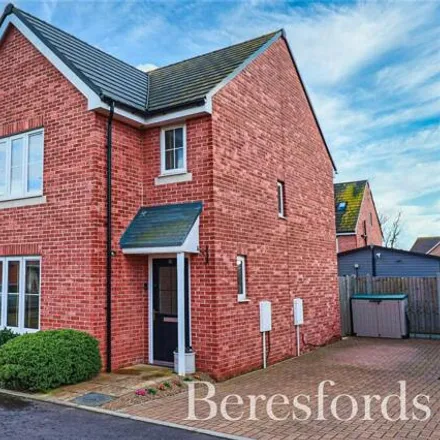 Buy this 3 bed house on Spickets Drive in Heybridge, CM9 4DH