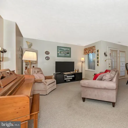 Image 4 - 2126 Wainwright Court, Warfield, Frederick, MD 21702, USA - Condo for sale