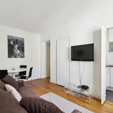 Image 9 - 5 Rue du Château d'Eau, 75010 Paris, France - Apartment for rent