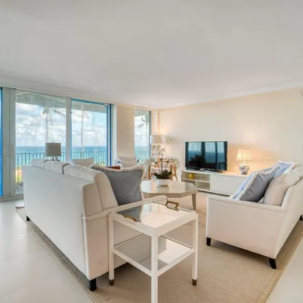 Image 8 - 109 Australian Avenue, Palm Beach, Palm Beach County, FL 33480, USA - Apartment for rent