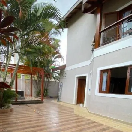 Buy this 3 bed house on Rua Geldartes Wilson in São José dos Campos, São José dos Campos - SP