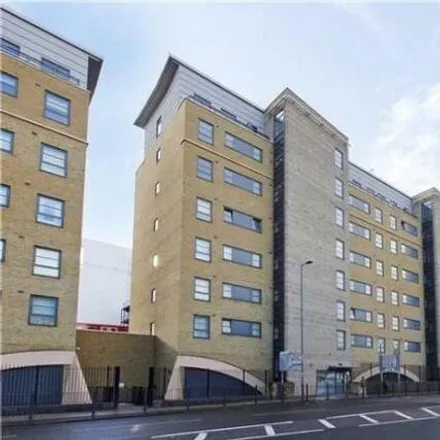 Buy this 1 bed apartment on 594 Commercial Road in London, E14 7JR