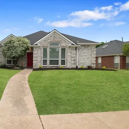 Buy this 3 bed house on 9925 Bordeaux Avenue in Frisco, TX 75035
