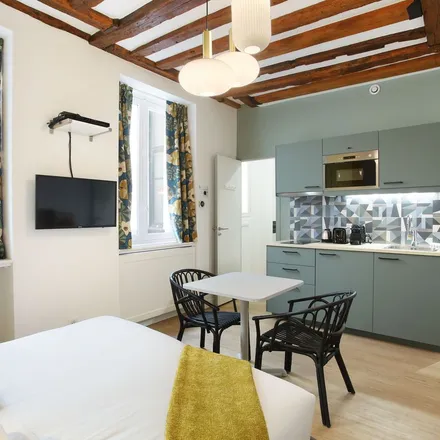 Rent this 1 bed apartment on 32 Rue Cadet in 75009 Paris, France