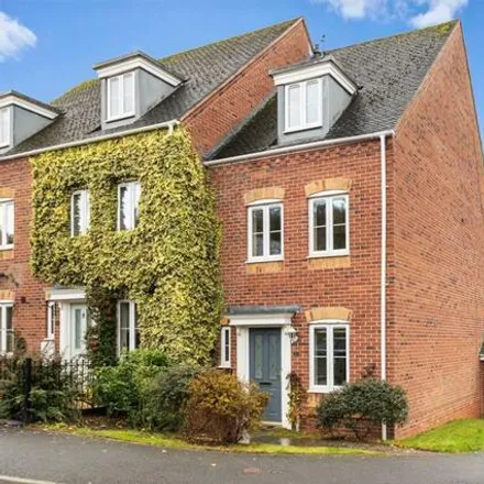 Buy this 3 bed townhouse on Lee Motorcycles in Masefield Avenue, Ledbury
