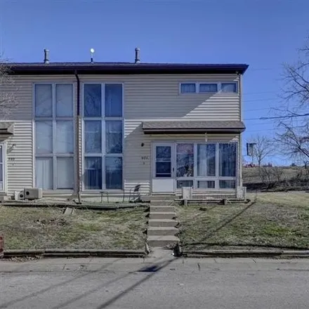 Buy this 3 bed house on 787 North 70th Street in Kansas City, KS 66112