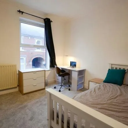 Image 5 - Western Mount Lodge, 109 Radbourne Street, Derby, DE22 3BW, United Kingdom - Apartment for rent