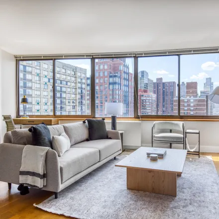 Rent this 2 bed apartment on 1700 3rd Avenue in New York, NY 10128