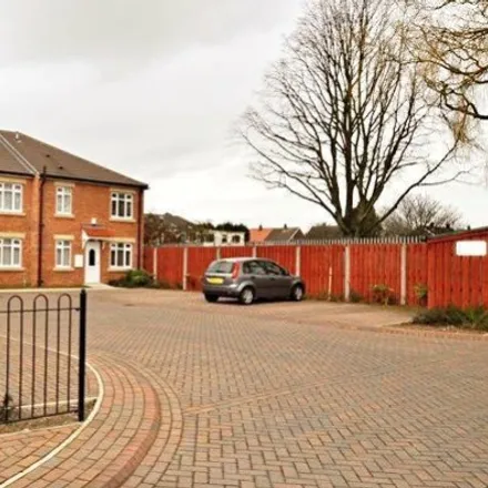 Rent this 2 bed room on Penshurst Mews in Hessle, HU13 9FD