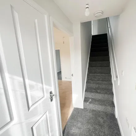 Image 2 - Cherry Blossom Court, Lincoln, LN6 0TB, United Kingdom - Townhouse for rent