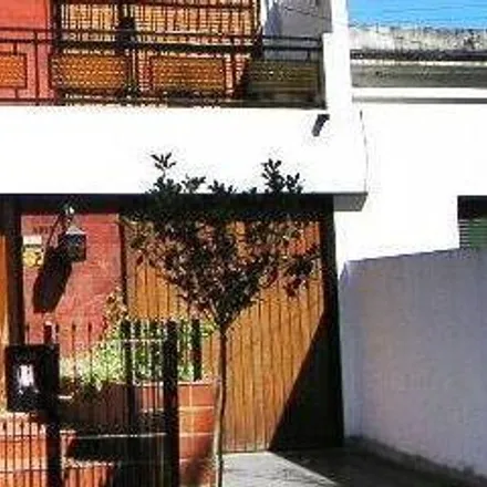 Buy this 4 bed house on Alvear 1014 in Quilmes Este, 1878 Quilmes