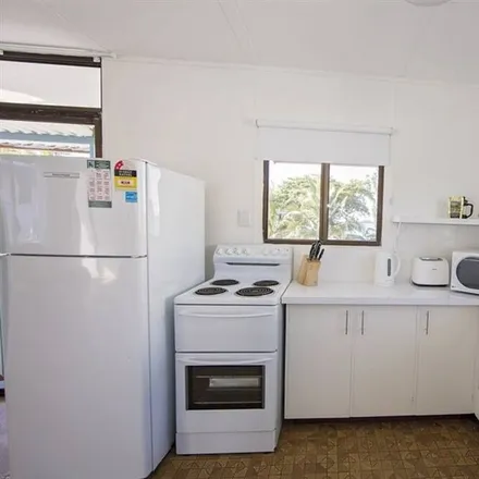 Image 2 - South Mission Beach, Cassowary Coast Regional, Queensland, Australia - Apartment for rent